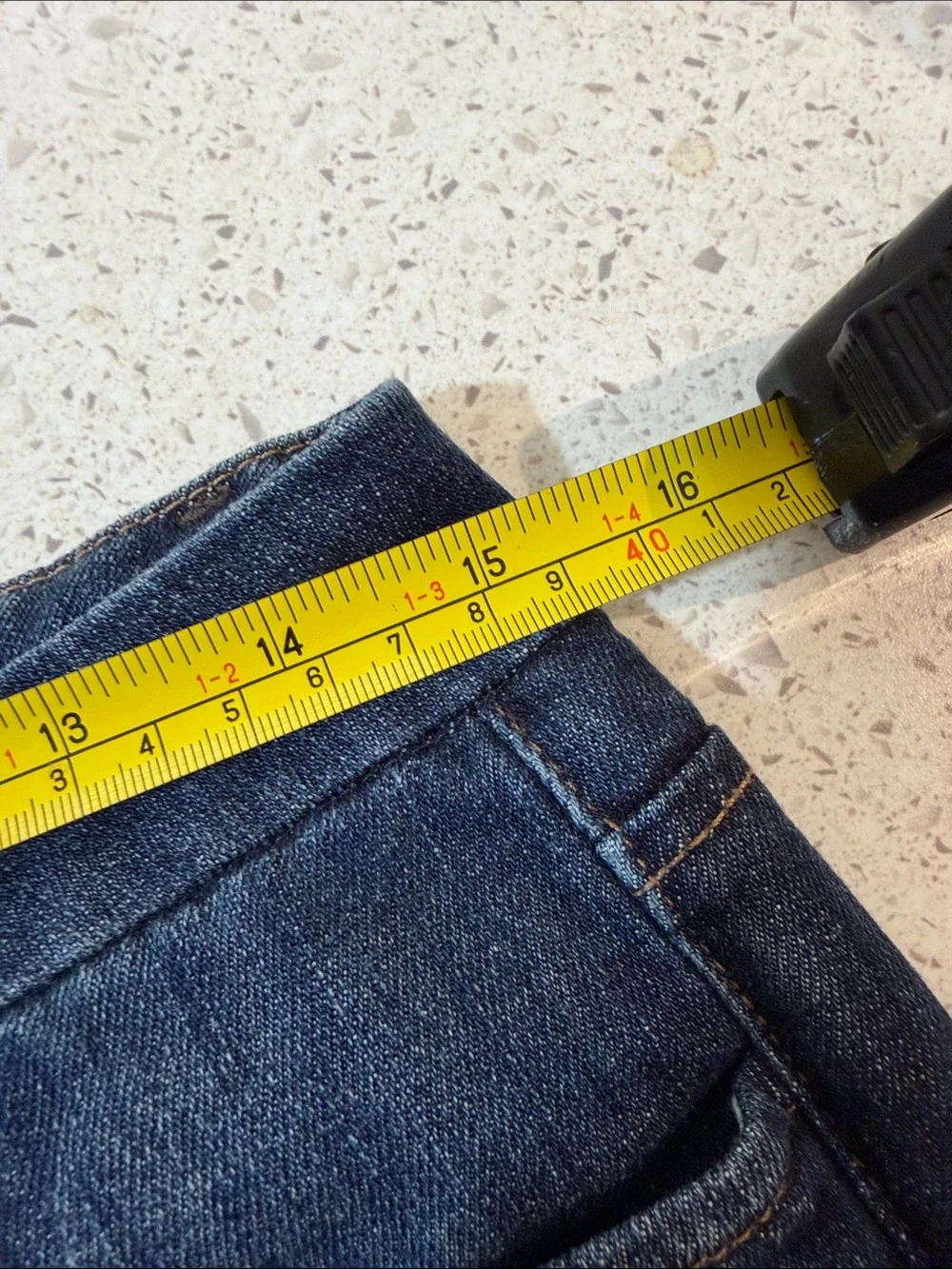 Vintage Joes HONEY FIT Dark Wash Flare Leg Jean Mid Rise Size 28 Stretch Retro